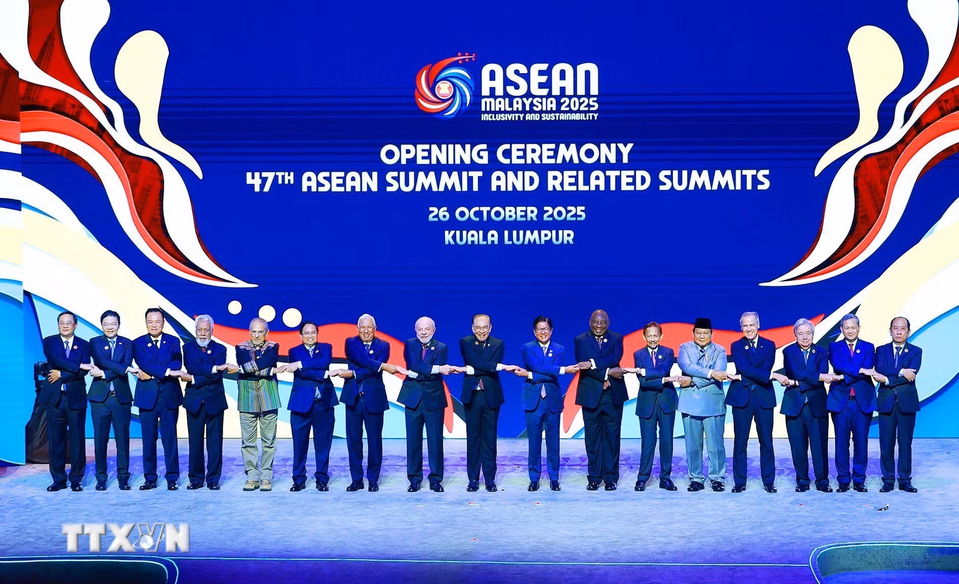 Sự đoàn kết của các nhà lãnh đạo là tiền đề để hiện thực hóa Tầm nhìn Cộng đồng ASEAN 2045. (Ảnh: Dương Giang/TTXVN)
