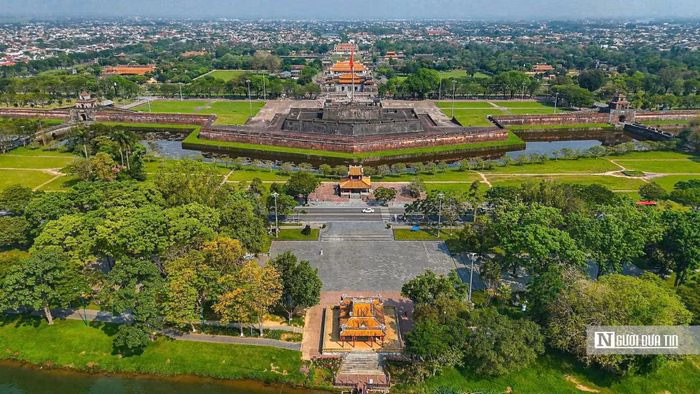 Việc kiên trì theo đuổi mô hình đô thị di sản giúp Huế tạo ra sự cân bằng giữa bảo tồn văn hóa và tăng trưởng kinh tế.