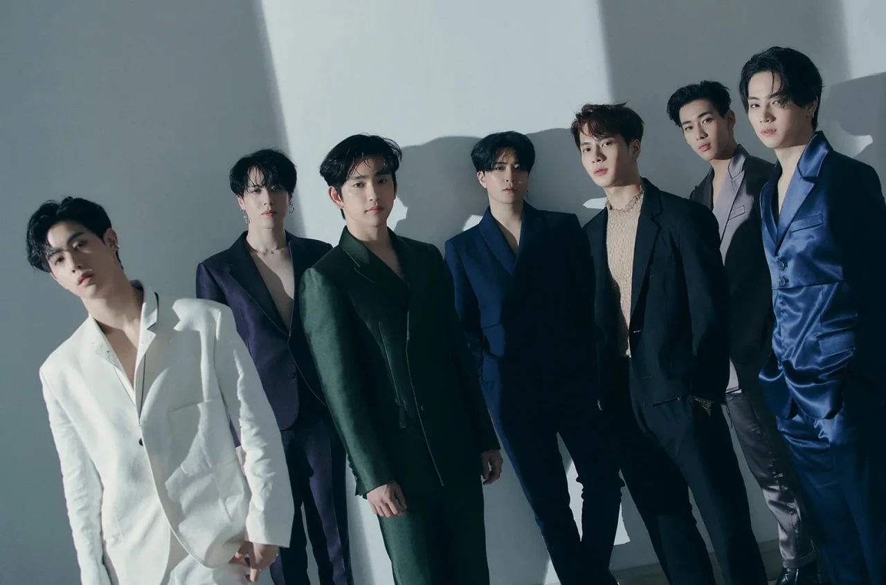 Xuất phát điểm là thành viên GOT7, Jackson đã xây dựng nền móng vững chắc trước khi tiến ra thị trường quốc tế.