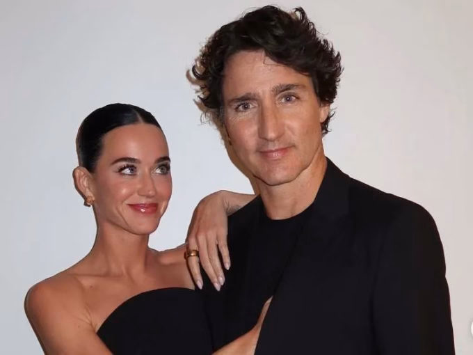 Katy Perry và Justin Trudeau đã âm thầm hẹn hò từ mùa hè năm ngoái trước khi chính thức công khai.