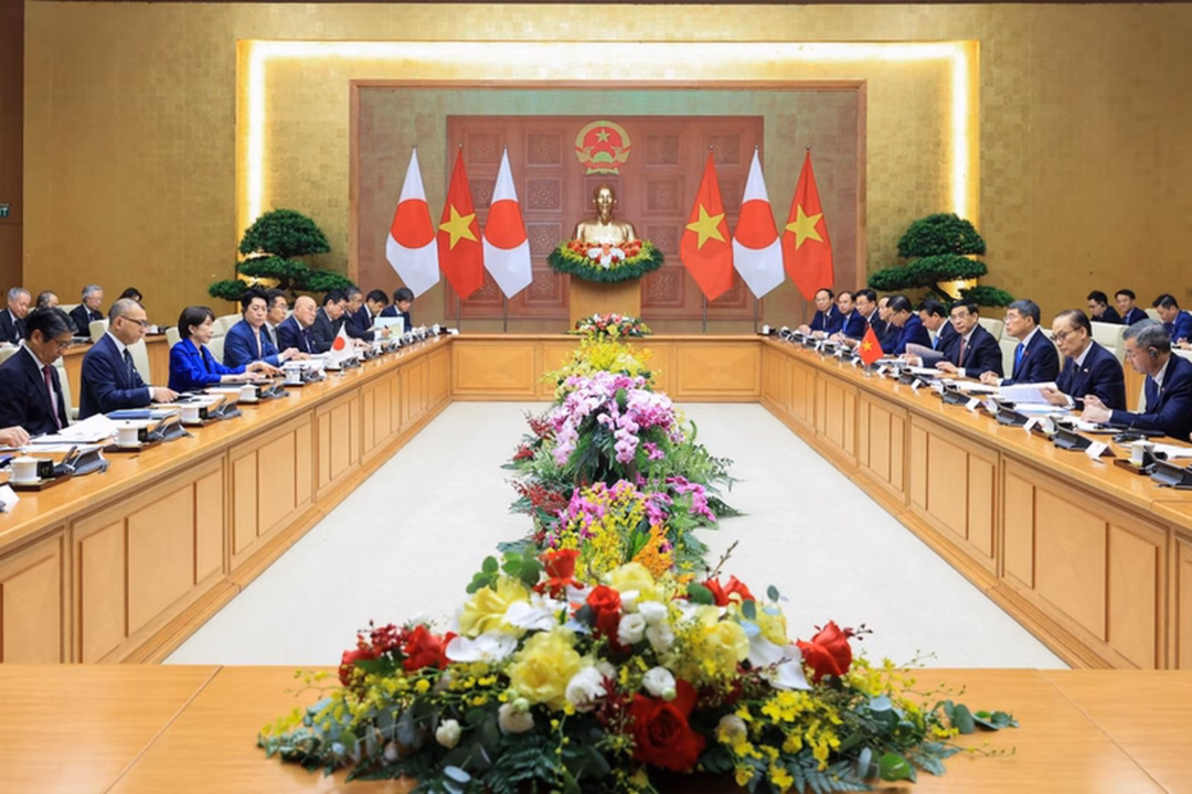 Buổi hội đàm giữa Thủ tướng Lê Minh Hưng và Thủ tướng Nhật Bản Takaichi Sanae tập trung vào các lĩnh vực hợp tác then chốt. Ảnh: Nhật Bắc